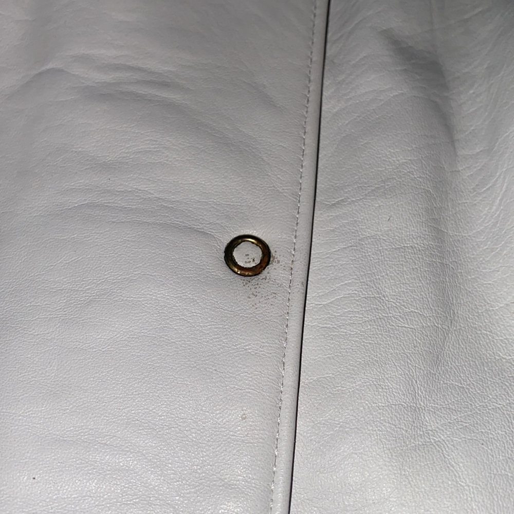 Vintage Neto White Leather Vest - Picture 6 of 7